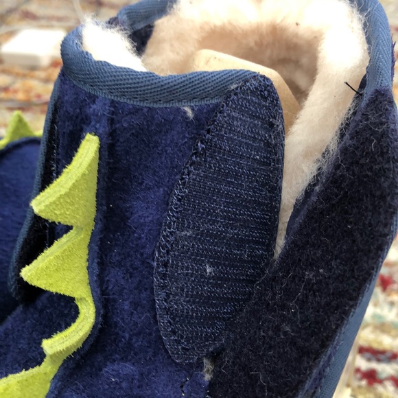 New UGG DYDO NEUMEL II BOOT size 3 - Picture 7 of 8